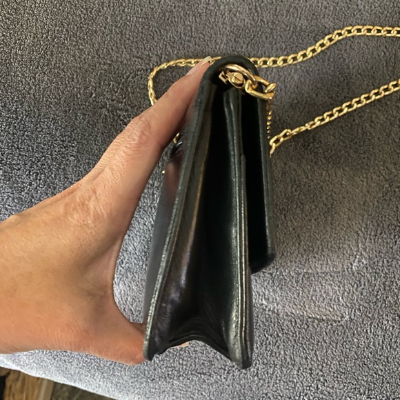 Vintage Chanel Clutch - Picture 4 of 13